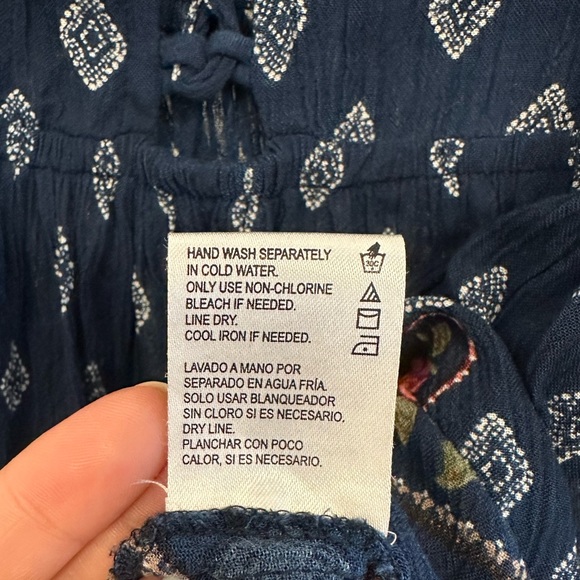 Patrons of Peace | Tank Top. Size Small - Picture 7 of 9